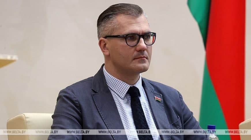 Гигин: процесс обсуждения проекта Конституции свидетельствует о высокой степени мобилизации общества