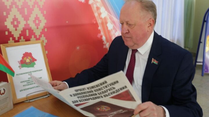 Председатель постоянной комиссии Совета Республики Национального собрания Беларуси по образованию, науке, культуре и социальному развитию Виктор Лискович принял участие в диалоговой площадке в Лиде