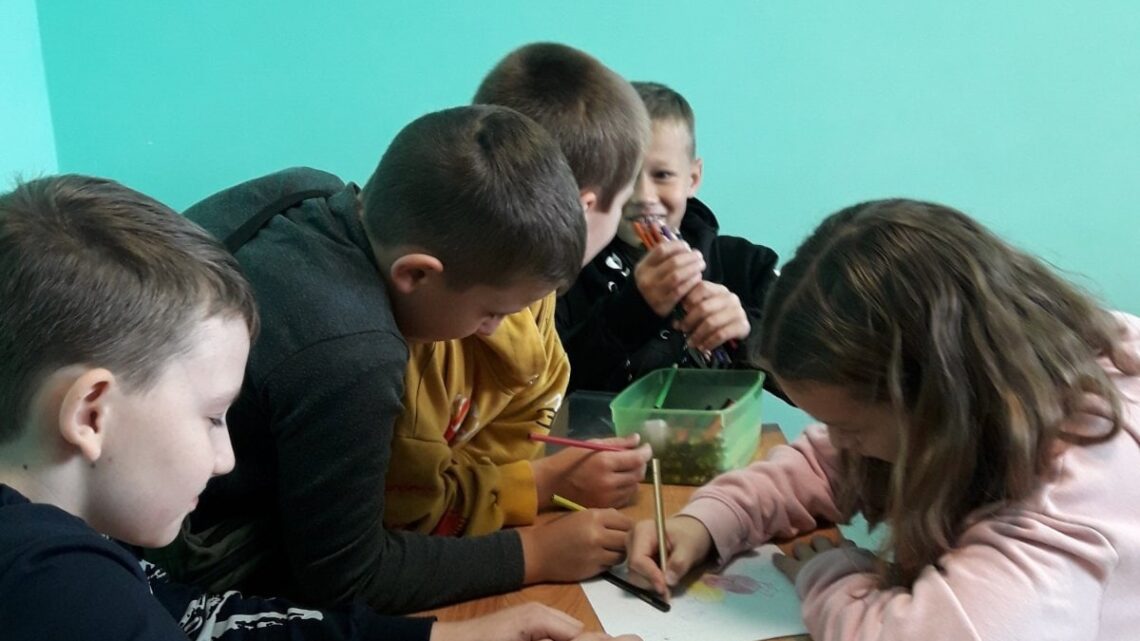 4Б класса СШ14 принимали участие в занятии- практикуме «Тропинка у своему Я»