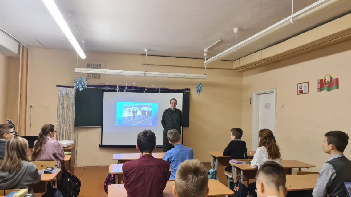 Классный час «Жизнь Родине — честь никому!» Классный час «Жизнь Родине — честь никому!»