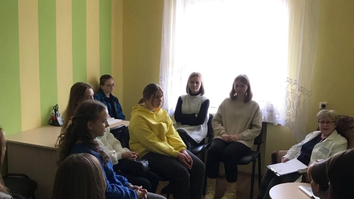 Анатомия,физиология и функция репродуктивной системы девушки Анатомия,физиология и функция репродуктивной системы девушки