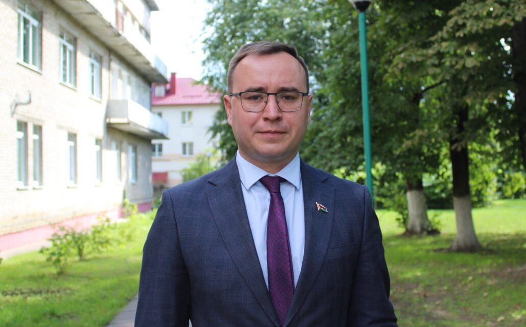 ⚠️ Утвержден новый главврач Лидской ЦРБ – Иван Загоровский, сообщает пресс-служба Лидского РИК.