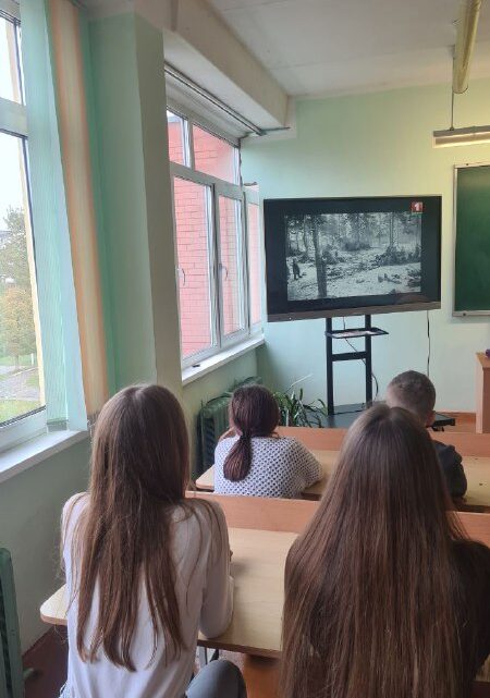 Военно-патриотический кинолекторий «Озаричи» Военно-патриотический кинолекторий «Озаричи»
