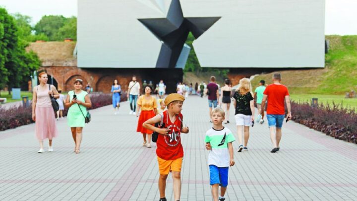 🔥Сегодня стартует Всебелорусская молодежная стройка в Брестской крепости