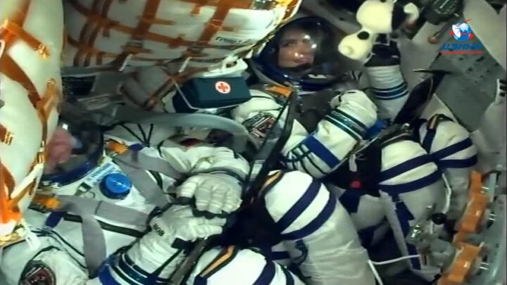 Полет нормальный! Сегодня корабль «Союз МС-25» с нашей соотечественницей Мариной Василевской на борту пристыкуется к МКС