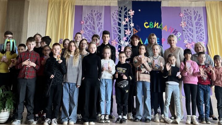 И сегодняшний заключительный шестой день прошёл под девизом » Лагерь вместе нас собрал, чтоб каждый таланты свои показал!»