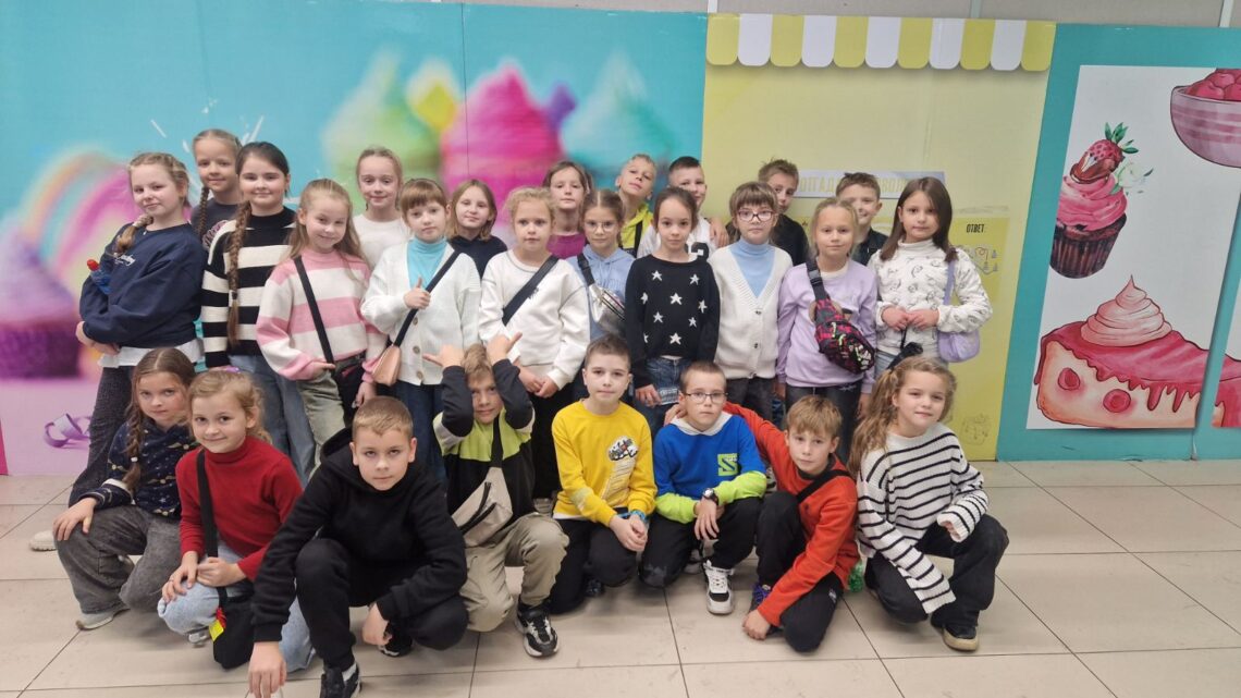 СЛАДКОЕ РАЗВЛЕЧЕНИЕ 3 «А» класса 🍦🍨🍧 СЛАДКОЕ РАЗВЛЕЧЕНИЕ 3 «А» класса 🍦🍨🍧