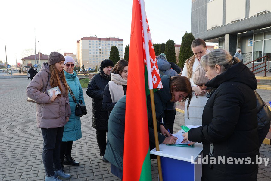 Лидчане поддерживают кандидатов в Президенты