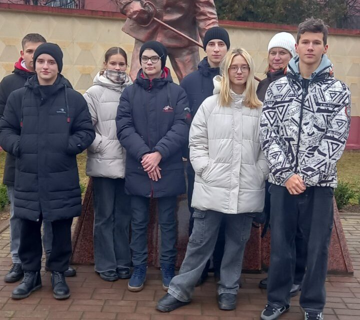 Экскурсия  на Литейно-механический завод. 9 Б