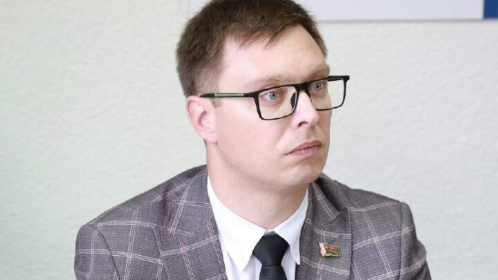 Заместитель начальника главного управления идеологической работы и по делам молодежи облисполкома Евгений Левшик: «Встреча Президента с представителями разных конфессий подчеркивает важность межрелигиозного диалога в стране»
