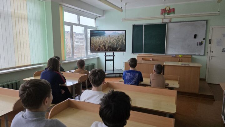 📣 Военно-патриотический кинолекторий ✨