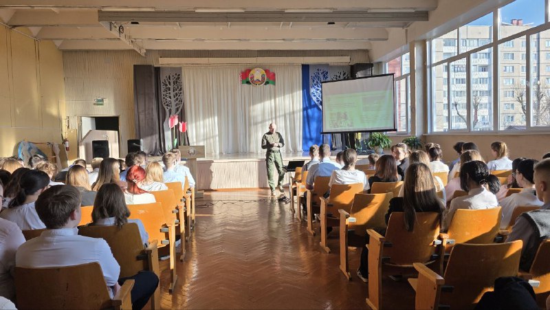 **Единый урок в нашей школе: укрепление единства народов России и Беларуси** **Единый урок в нашей школе: укрепление единства народов России и Беларуси**