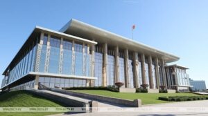 Лукашенко поздравил народную артистку Лавринович: ваш жизненный путь — пример достижения вершин актерского мастерства