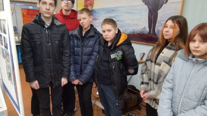 Учащиеся 7в класса СШ 14 г.Лиды посетили музей военных моряков Лидчины