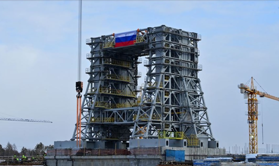 Лукашенко о возможности скорого приезда белорусских строителей на космодром Восточный. Лукашенко о возможности скорого приезда белорусских строителей на космодром Восточный.