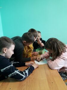 4Б класса СШ14 принимали участие в занятии- практикуме «Тропинка у своему Я»