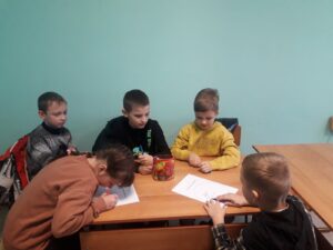 «Мальчики и девочки: как общаться»