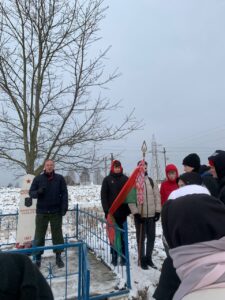 Митинг у обелиска Неизестному солдату гражданской войны