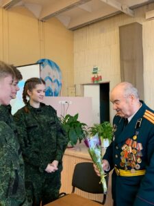 Час общения «Живем, помним и храним» с участием ветерана Вооруженных сил Третьяковым А.П.