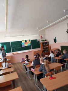ЕДИНЫЙ УРОК, ПОСВЯЩЕННЫЙ ДНЮ ЕДИНЕНИЯ НАРОДОВ БЕЛАРУСИ И РОССИИ