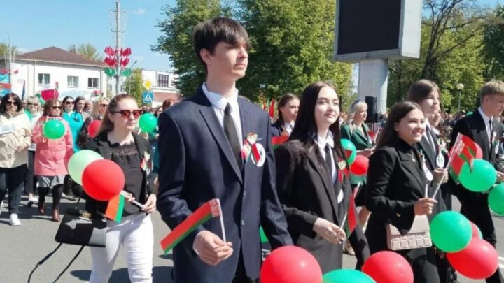 Сегодня наши учащиеся принимают участие в торжественных мероприятиях, которые посвящены празднованию Дня Победы.