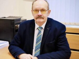 Выборы-2024. В настоящее время идёт этап выдвижения кандидатов. Не стесняйтесь спрашивать удостоверения у членов инициативных групп 📝