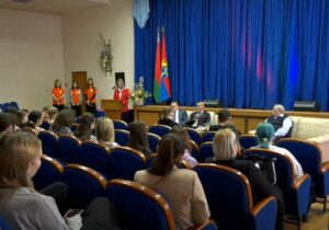Около тысячи молодых людей в студотряды Лидчины: райком БРСМ определил стратегию на год