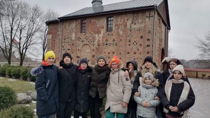 Каникулы — время ярких впечатлений, интересных событий, время встреч с друзьями и, несомненно, путешествий! Учащиеся СШ 14 г.Лиды — на просторах страны и малой родины!
