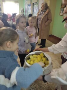 1 а и 1б классы сегодня посетили музей льна в д. Гончары