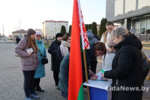 Лидчане поддерживают кандидатов в Президенты