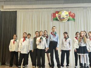 фестиваль — конкурс «Пионерия поет»
