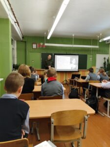 Классный час, посвященный героическому подвигу Зои Космодемьянской