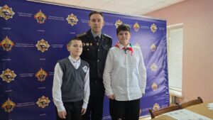 🚸 Учащиеся 6-х классов на районной олимпиаде по знанию ПДД! 🎉